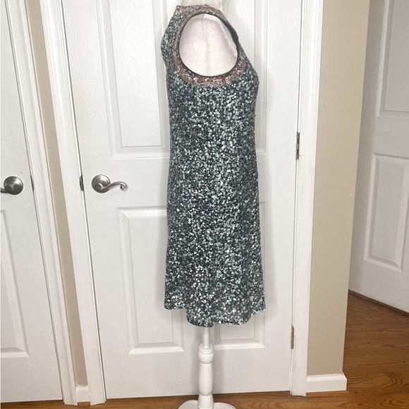 ANTHROPOLOGIE Varun Bahl Astronomy Sleeveless Sequins Shift Dress Size 2 - Picture 9 of 15